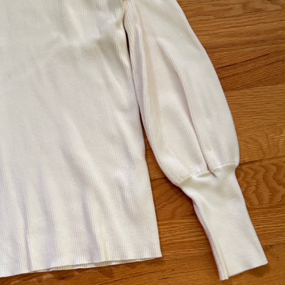 Ralph Lauren White Turtleneck Sweater - Picture 4 of 5